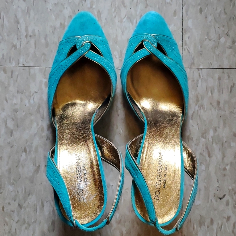 Dolce & Gabbana slip on pumps